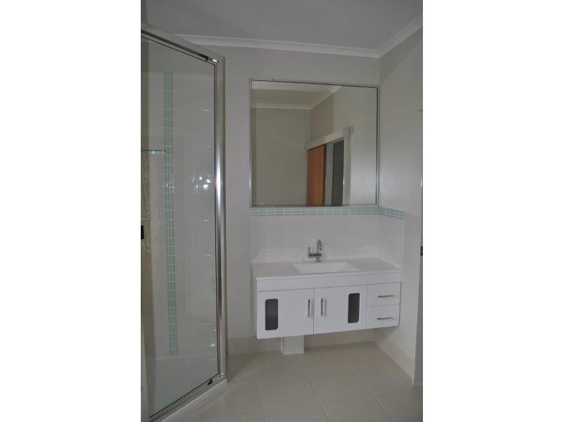 7/12 Leonard Street, South Gladstone QLD 4680