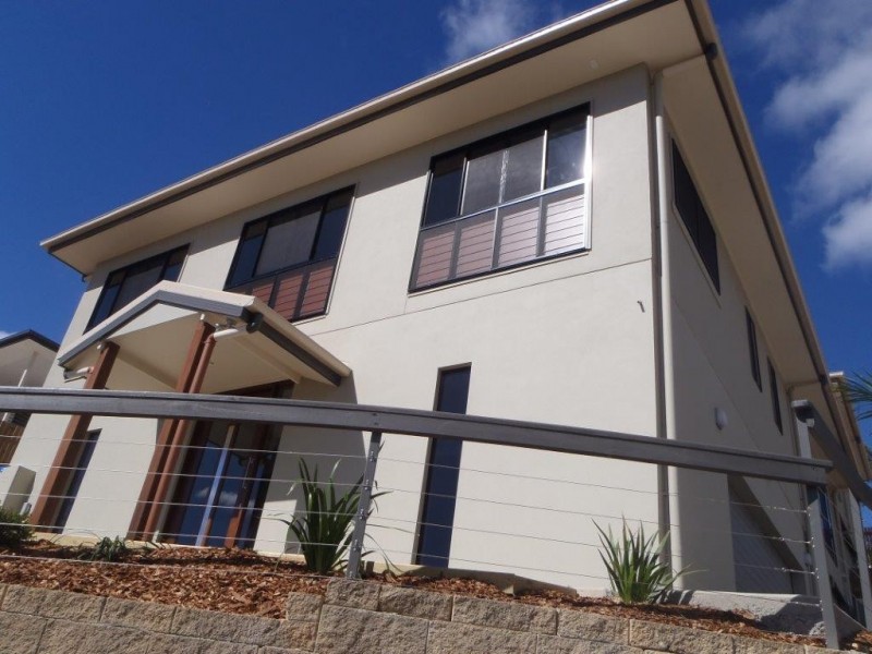 4 Koowin Drive, Kirkwood QLD 4680