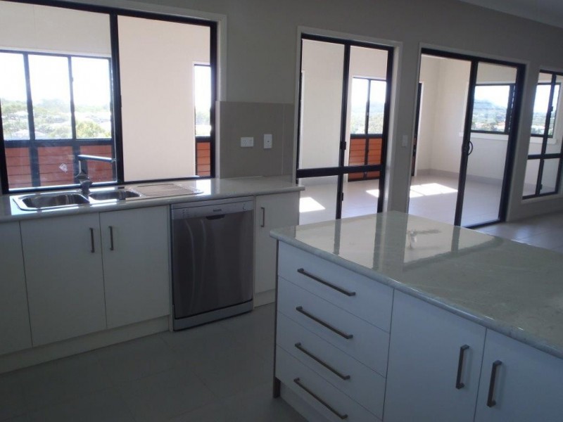 4 Koowin Drive, Kirkwood QLD 4680