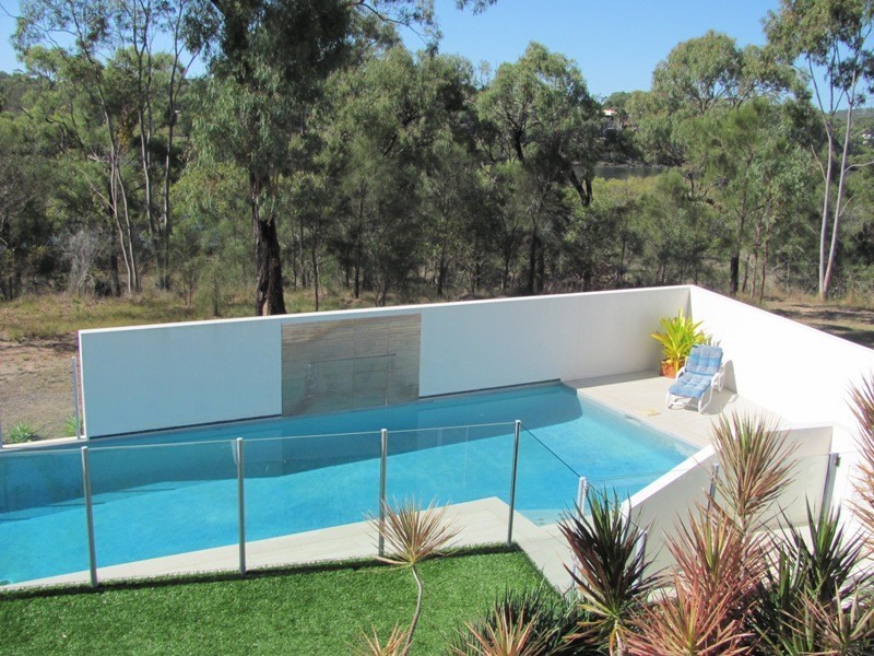 6/2 The Promenade, Boyne Island QLD 4680