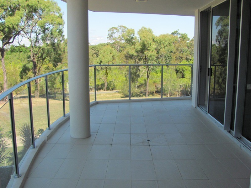 6/2 The Promenade, Boyne Island QLD 4680