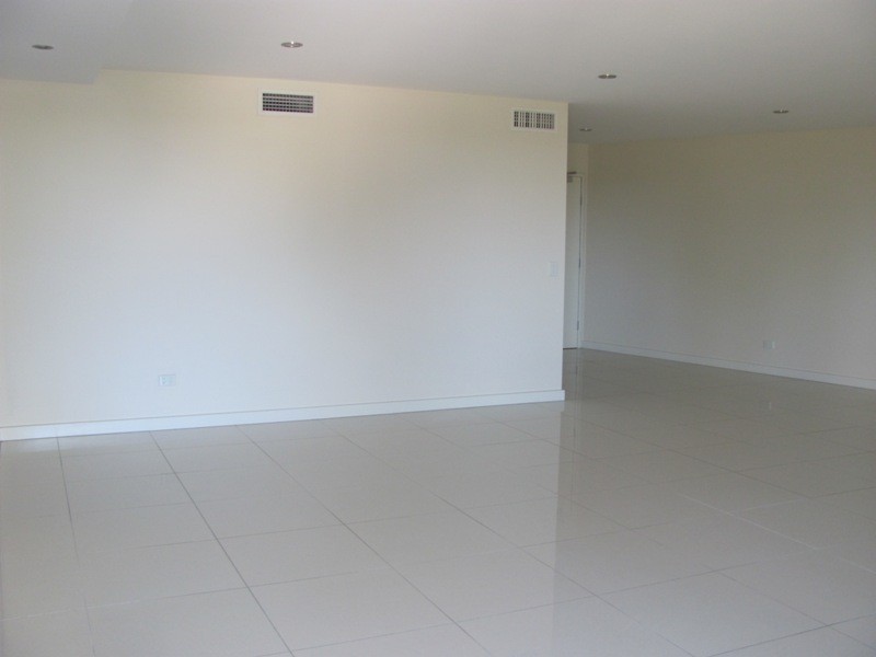 6/2 The Promenade, Boyne Island QLD 4680