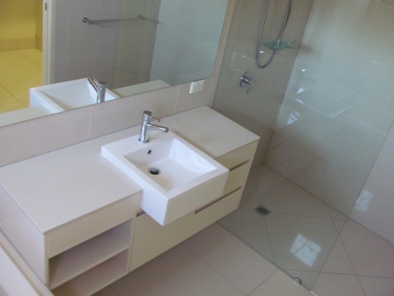 6/2 The Promenade, Boyne Island QLD 4680