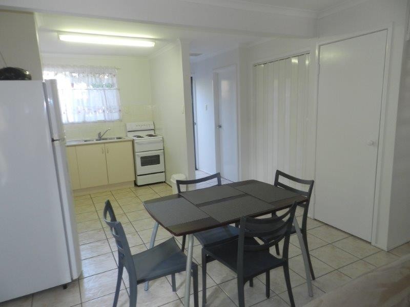 4/105 Auckland Street, South Gladstone QLD 4680