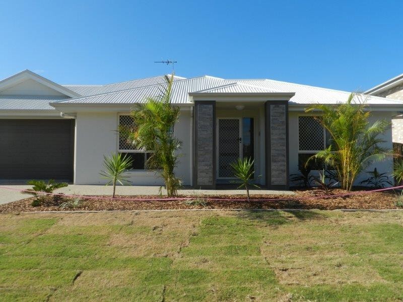 16 Creekview Drive, New Auckland QLD 4680