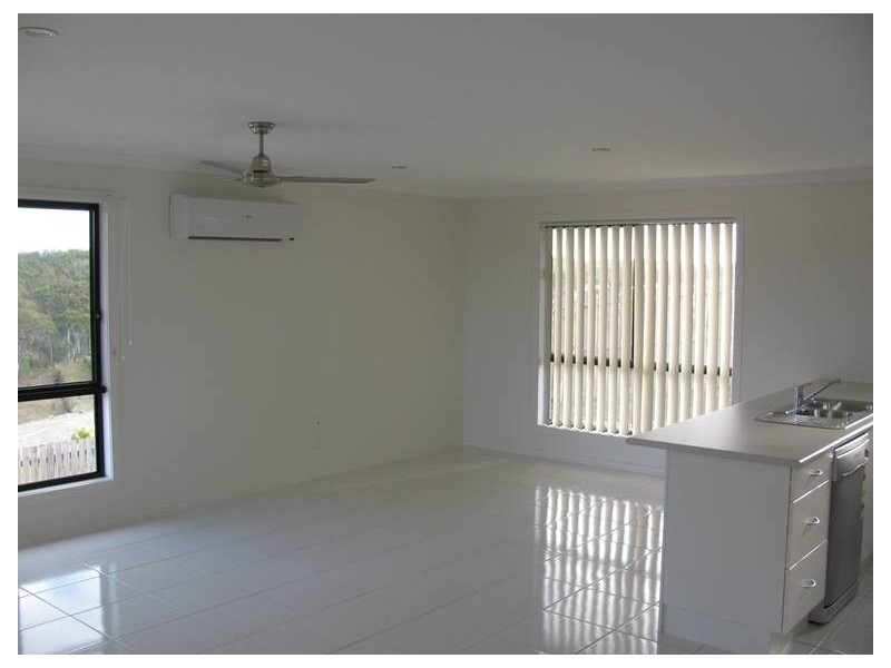 72 Victoria Avenue, Glen Eden QLD 4680