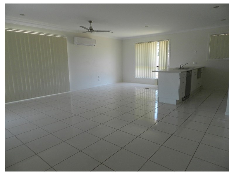 72 Victoria Avenue, Glen Eden QLD 4680