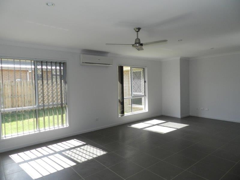 7 Sundew Street, New Auckland QLD 4680