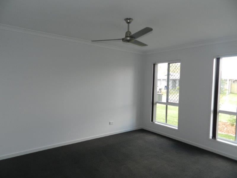 7 Sundew Street, New Auckland QLD 4680