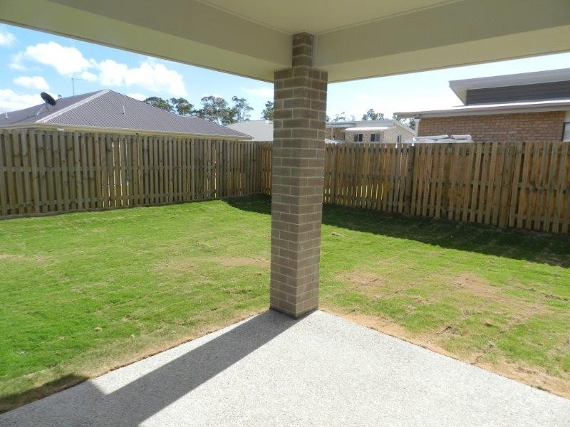 7 Sundew Street, New Auckland QLD 4680