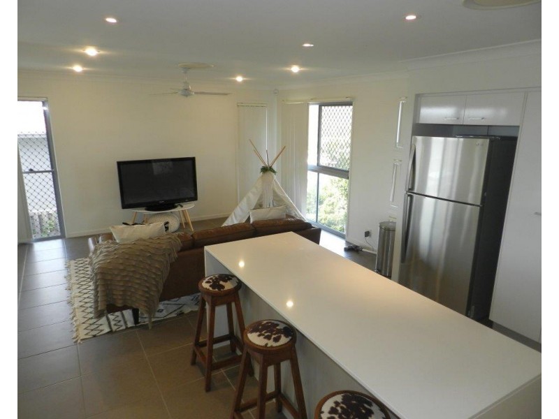 12 Scholes Way, Kirkwood QLD 4680