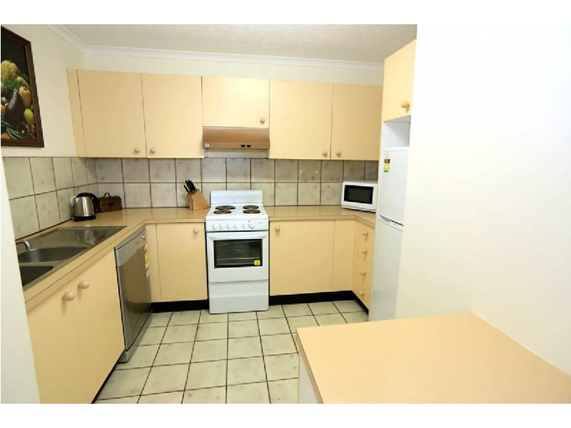 70/32 Kent Street ‘The Pines’, West Gladstone QLD 4680