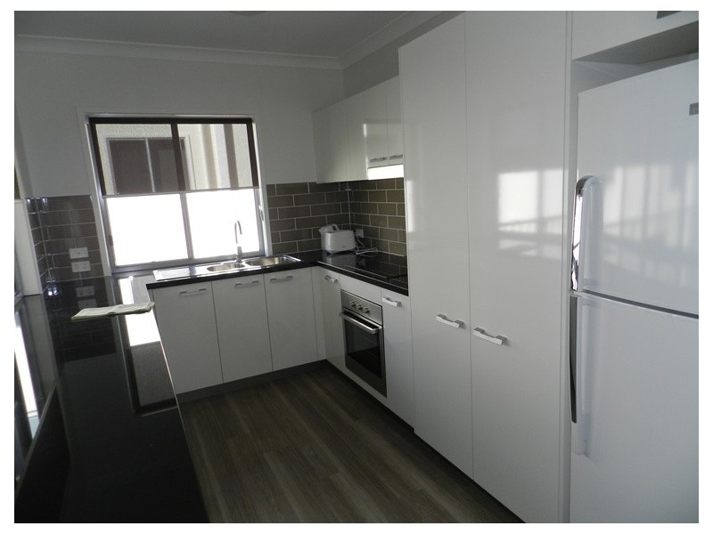 17/5-9 View Street, West Gladstone QLD 4680
