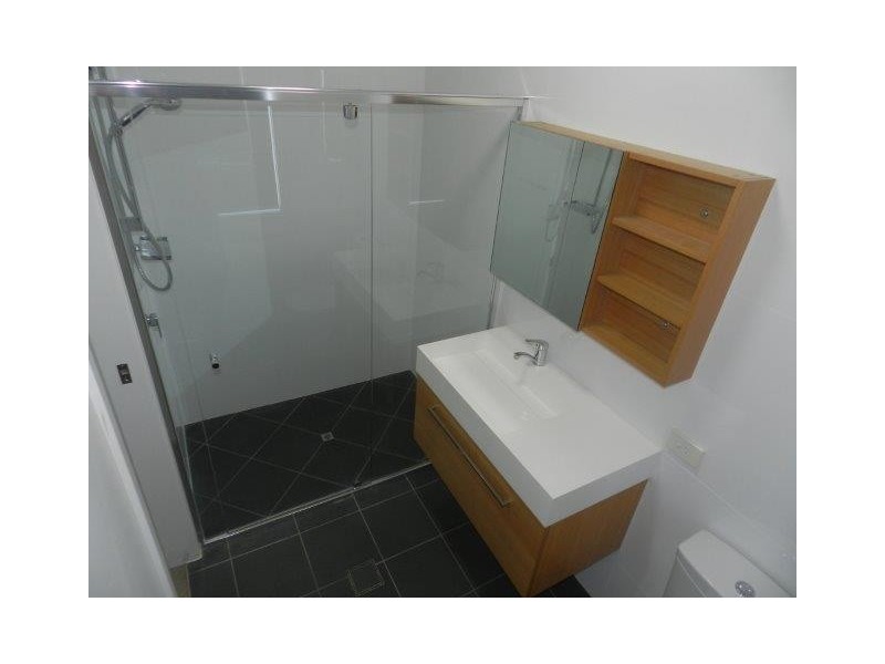 9/5-9 View Street, West Gladstone QLD 4680