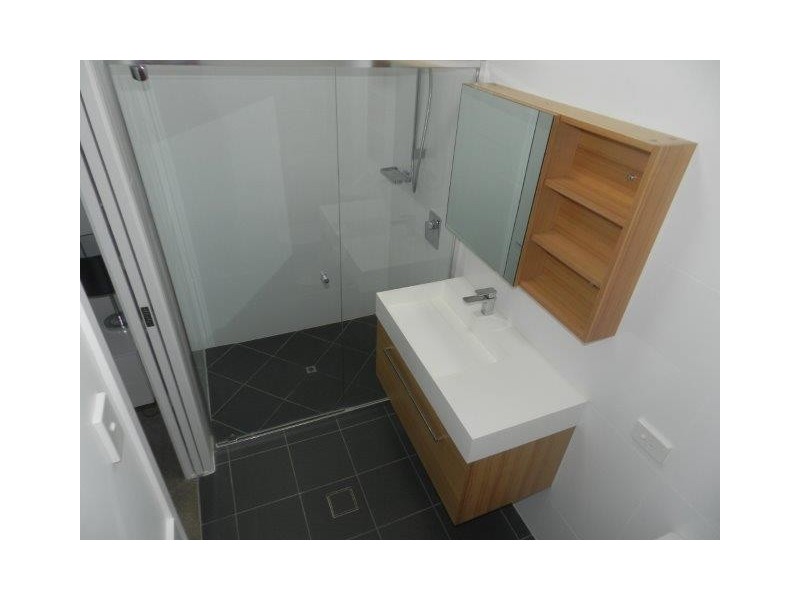 9/5-9 View Street, West Gladstone QLD 4680