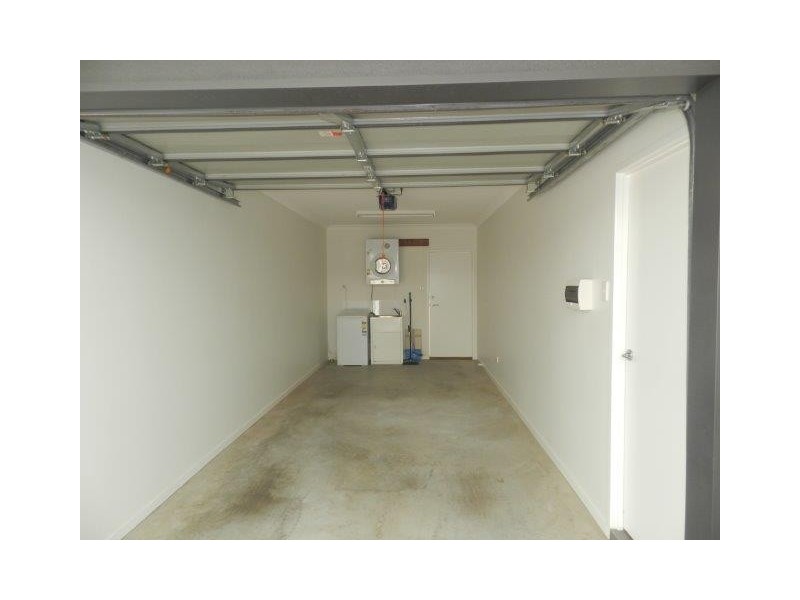 9/5-9 View Street, West Gladstone QLD 4680