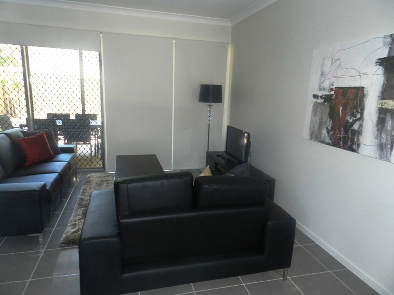 3/26 Rossella, West Gladstone QLD 4680