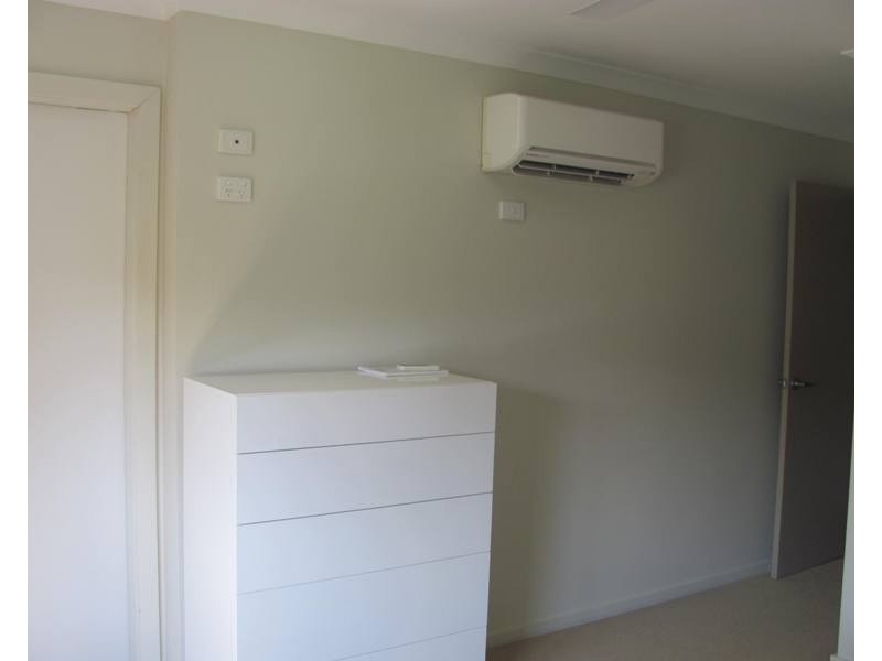 1/1 Michel Place, Telina QLD 4680