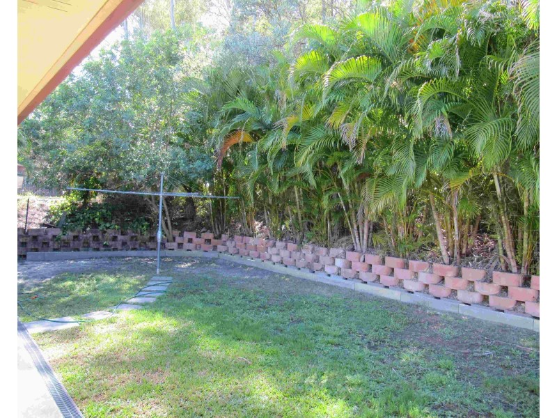 33 Allunga Drive, Glen Eden QLD 4680