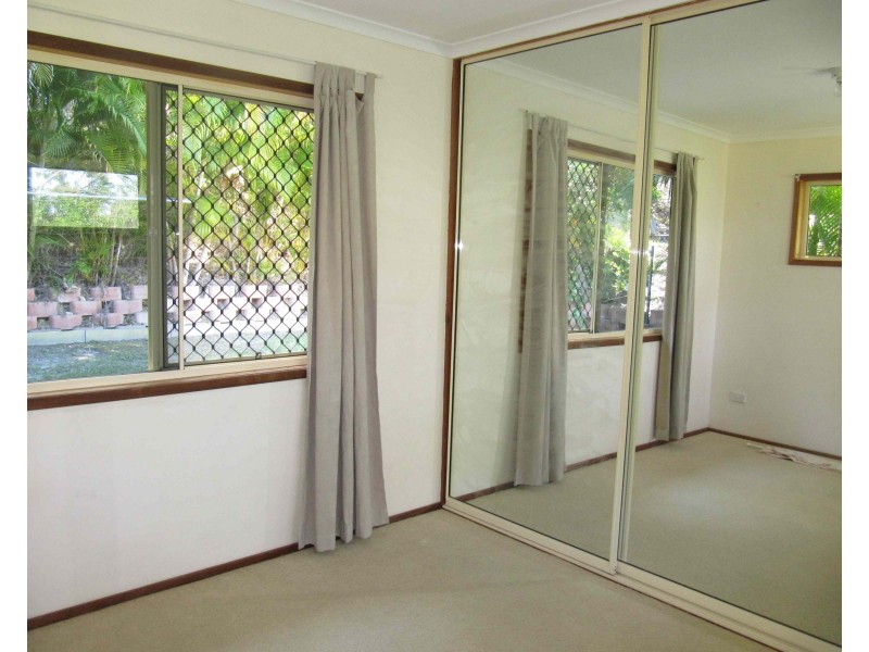 33 Allunga Drive, Glen Eden QLD 4680