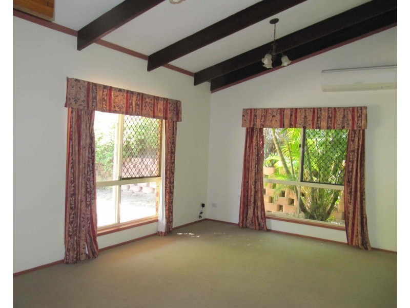 33 Allunga Drive, Glen Eden QLD 4680