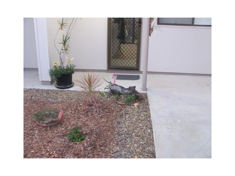 6/15 MORRIS AVENUE, Calliope QLD 4680