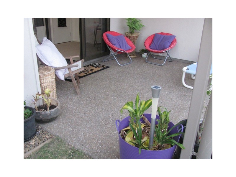 6/15 MORRIS AVENUE, Calliope QLD 4680