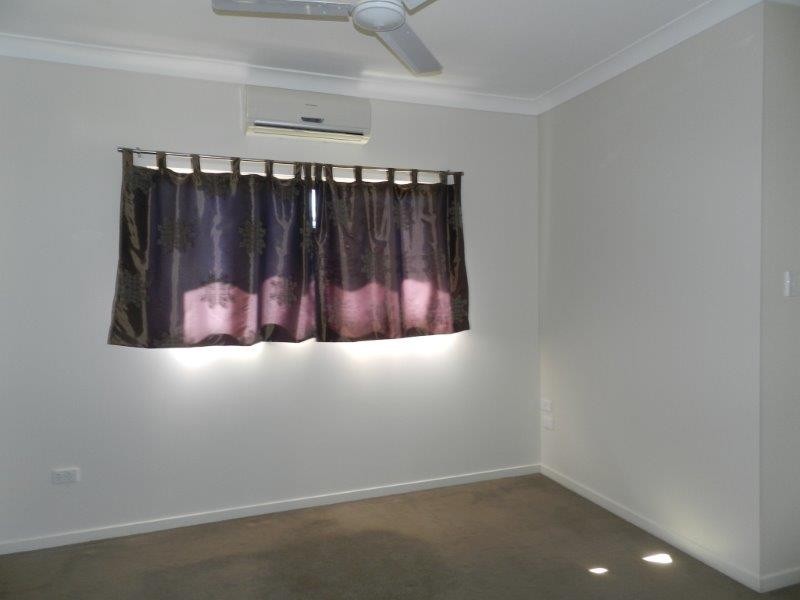 1 Eastwood Street, West Gladstone QLD 4680