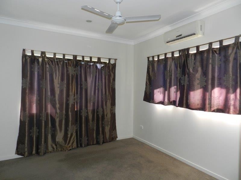 1 Eastwood Street, West Gladstone QLD 4680