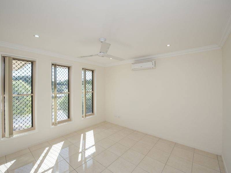 11 Eugenie Court, Glen Eden QLD 4680