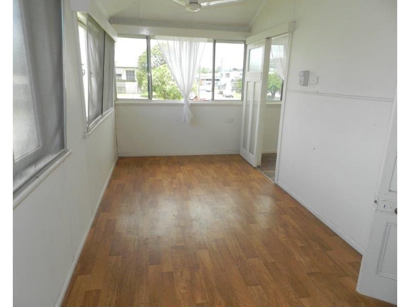 6 Herbert Street, Gladstone QLD 4680