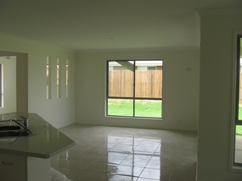 13 Beatle Parade, Calliope QLD 4680