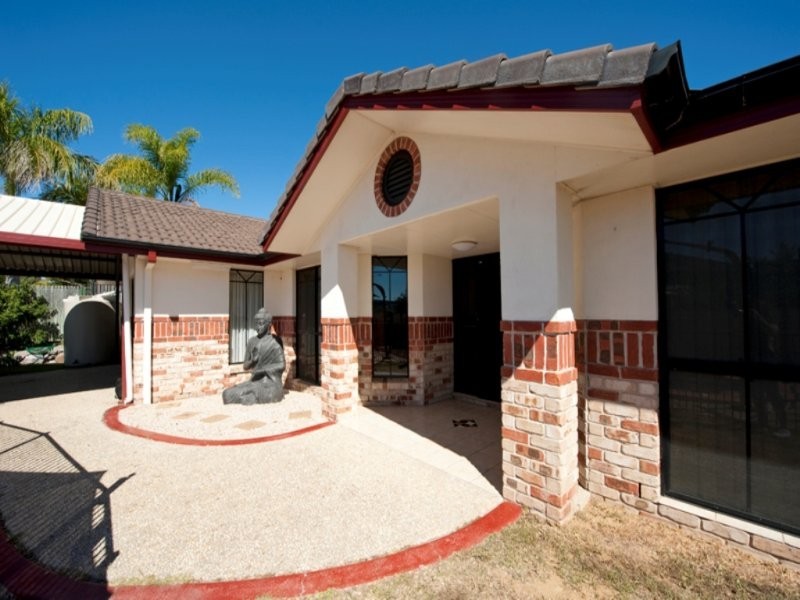 82 Hampton Drive, Tannum Sands QLD 4680