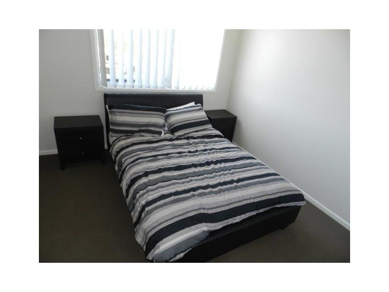 11/9 Cockatoo Drive, New Auckland QLD 4680