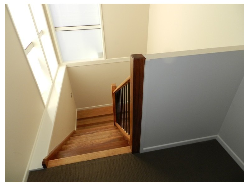 9/9 Cockatoo Drive, New Auckland QLD 4680