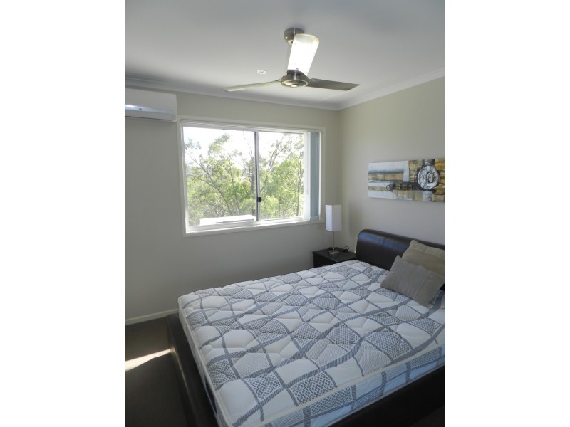 7/9 Cockatoo Drive, New Auckland QLD 4680