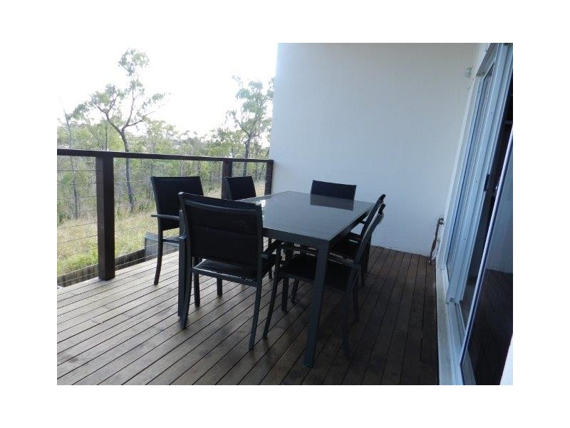 1/9 Cockatoo Drive, New Auckland QLD 4680