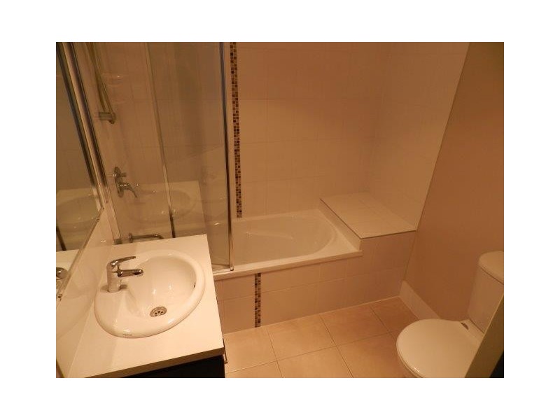 8/9 Cockatoo Drive, New Auckland QLD 4680