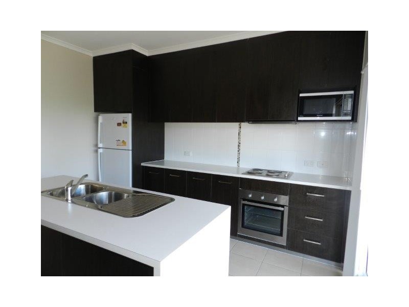 4/9 Cockatoo Drive, New Auckland QLD 4680