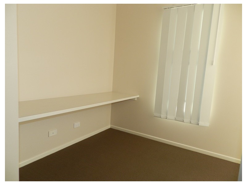 4/9 Cockatoo Drive, New Auckland QLD 4680