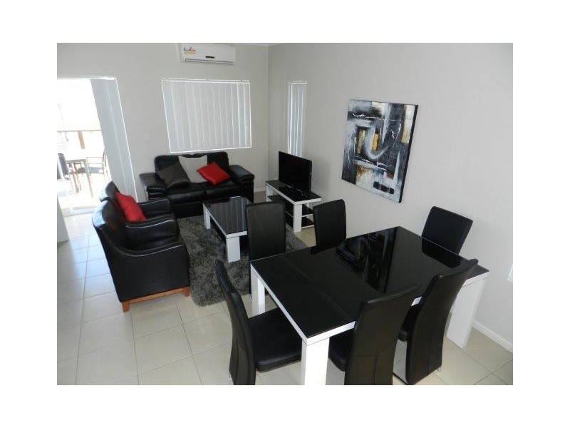 4/9 Cockatoo Drive, New Auckland QLD 4680