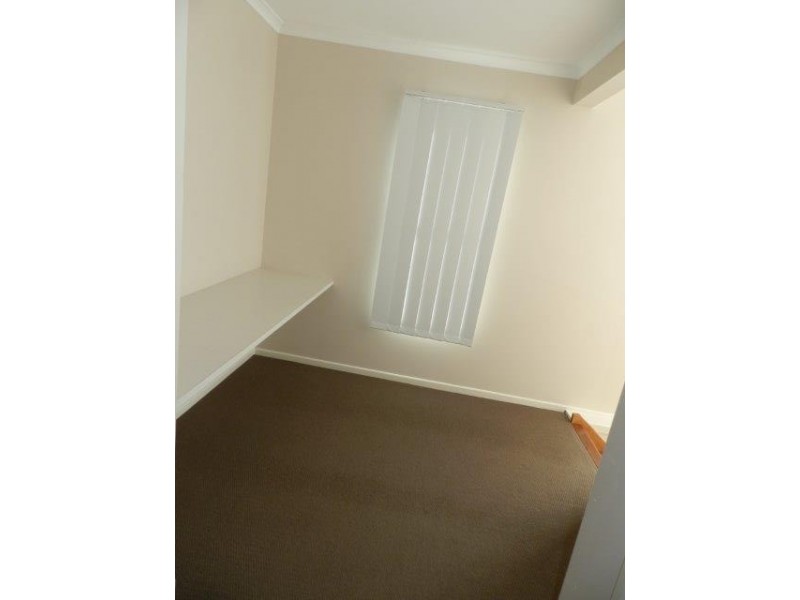 4/9 Cockatoo Drive, New Auckland QLD 4680