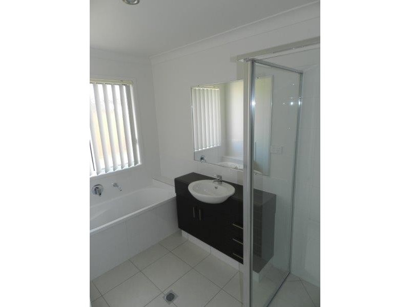 26 Bendee Street, Glen Eden QLD 4680