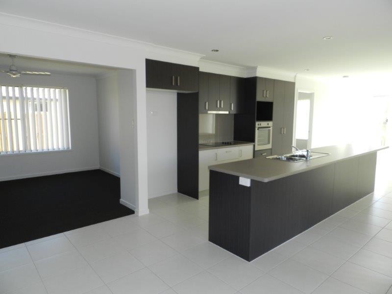 26 Bendee Street, Glen Eden QLD 4680