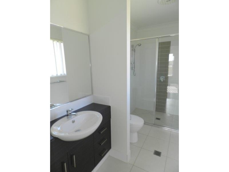 26 Bendee Street, Glen Eden QLD 4680