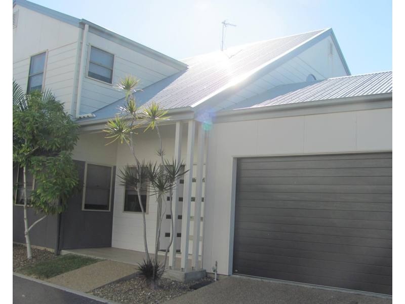 33/1 Michel Place, Telina QLD 4680