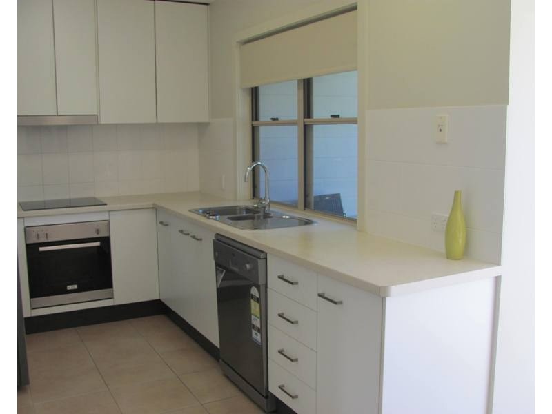 33/1 Michel Place, Telina QLD 4680