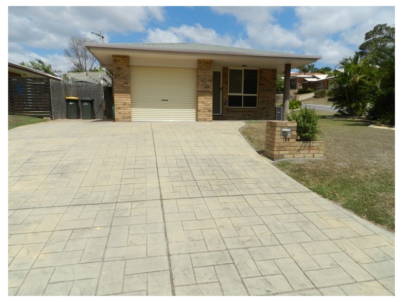 158 J Hickey Avenue, Clinton QLD 4680