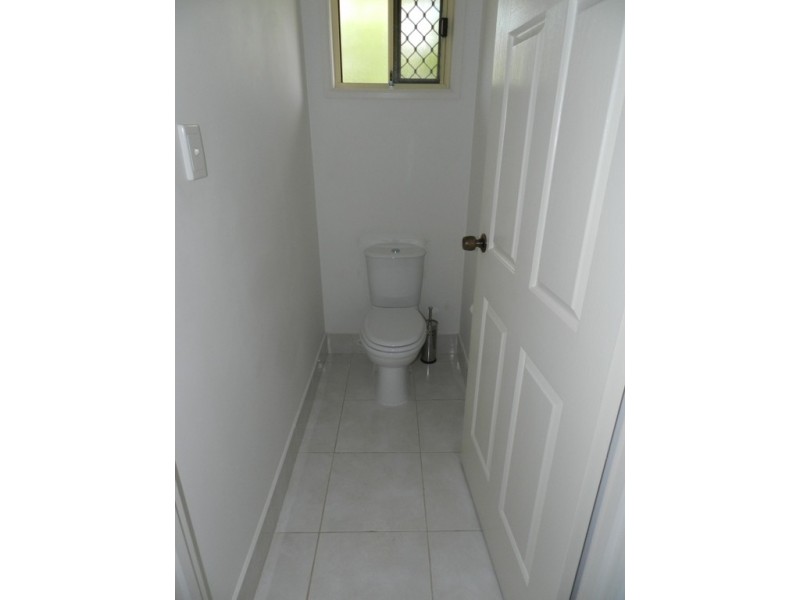 158 J Hickey Avenue, Clinton QLD 4680