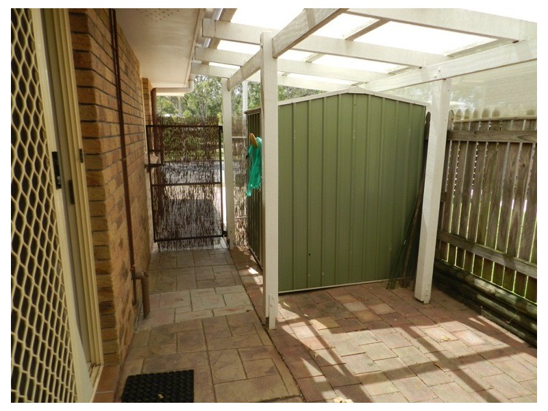 158 J Hickey Avenue, Clinton QLD 4680